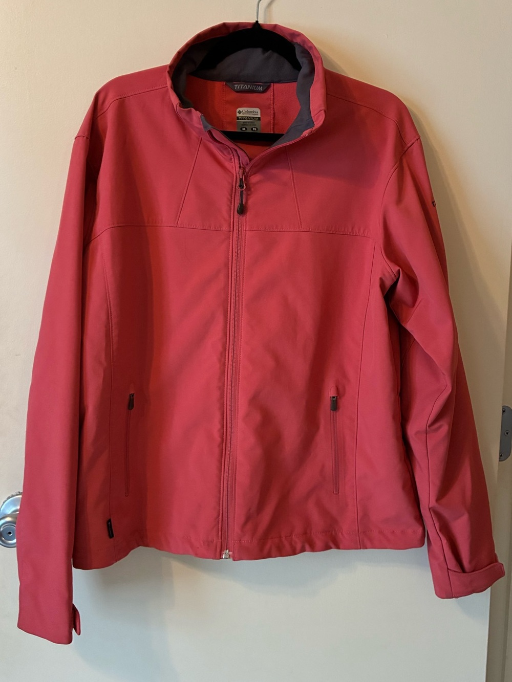 Columbia Titanium Women's Softshell Jacket Coral Pink Waterproof Windbreaker XL